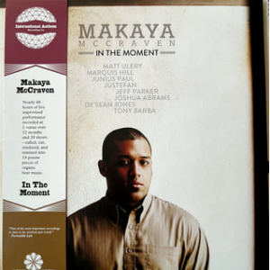 Makaya McCraven - In The Moment